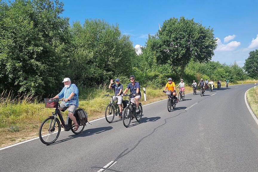 on Tour fahrende Gruppe on Tour